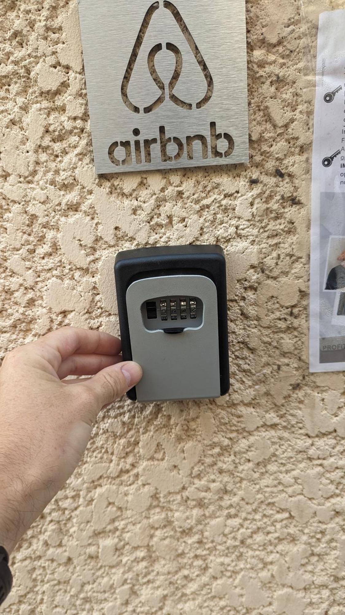 La Maison Blanche - Magnifique Chambre Chez L'Habitant 20 Min Cdg Sevran Exterior foto